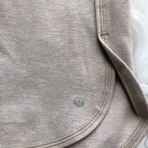 JUST IN ✔️NWT LULULEMON NECKWARMER - Picture 6 of 8